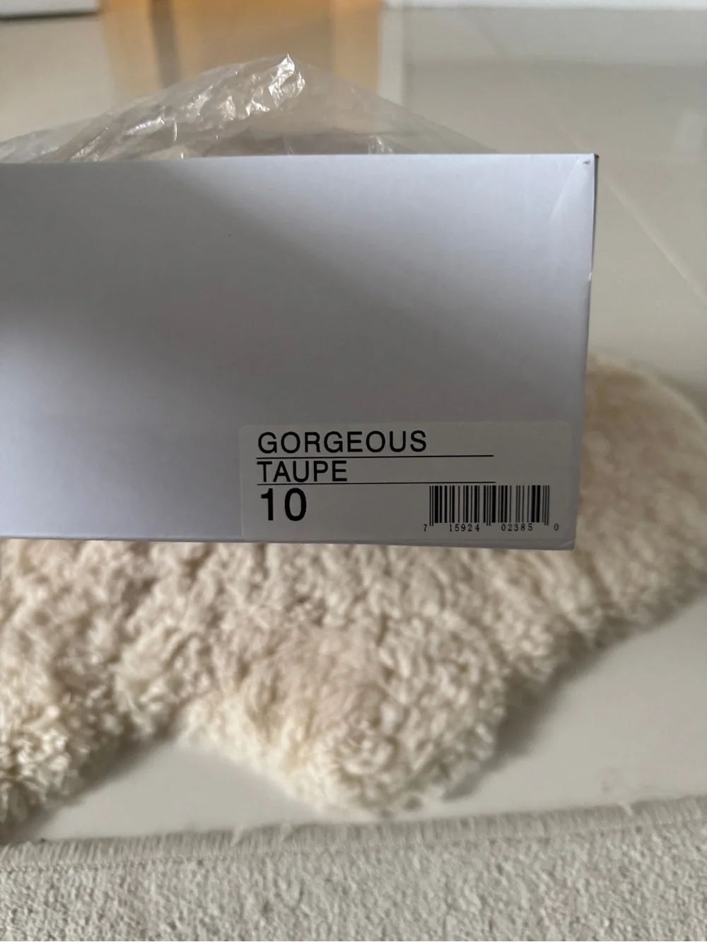 New Steve Madden “Gorgeous” Style Knee High Boots Taupe Size 10